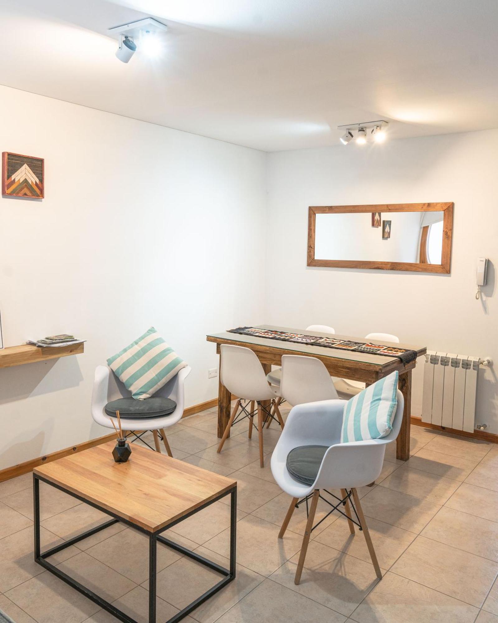 Moderno Departamento Centrico En San Martin De Los Andes - Habitatsma Екстериор снимка