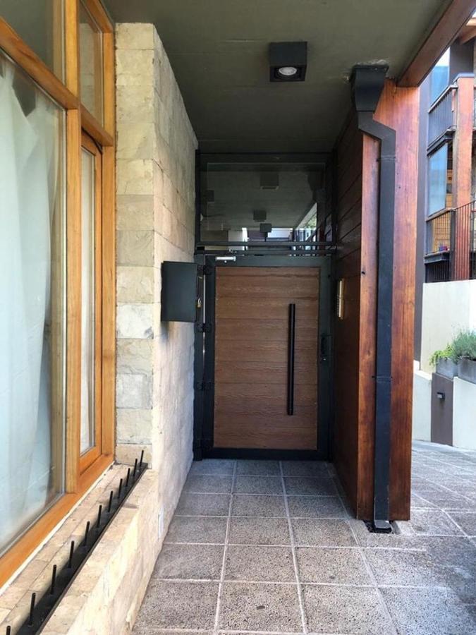 Moderno Departamento Centrico En San Martin De Los Andes - Habitatsma Екстериор снимка